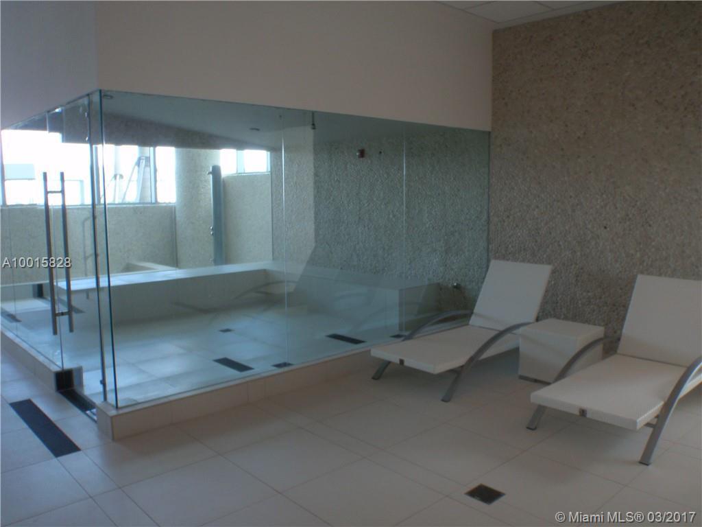 92 Southwest 3rd Street, Unit 2312 Miami, FL 33130 - Photo 9 of 14