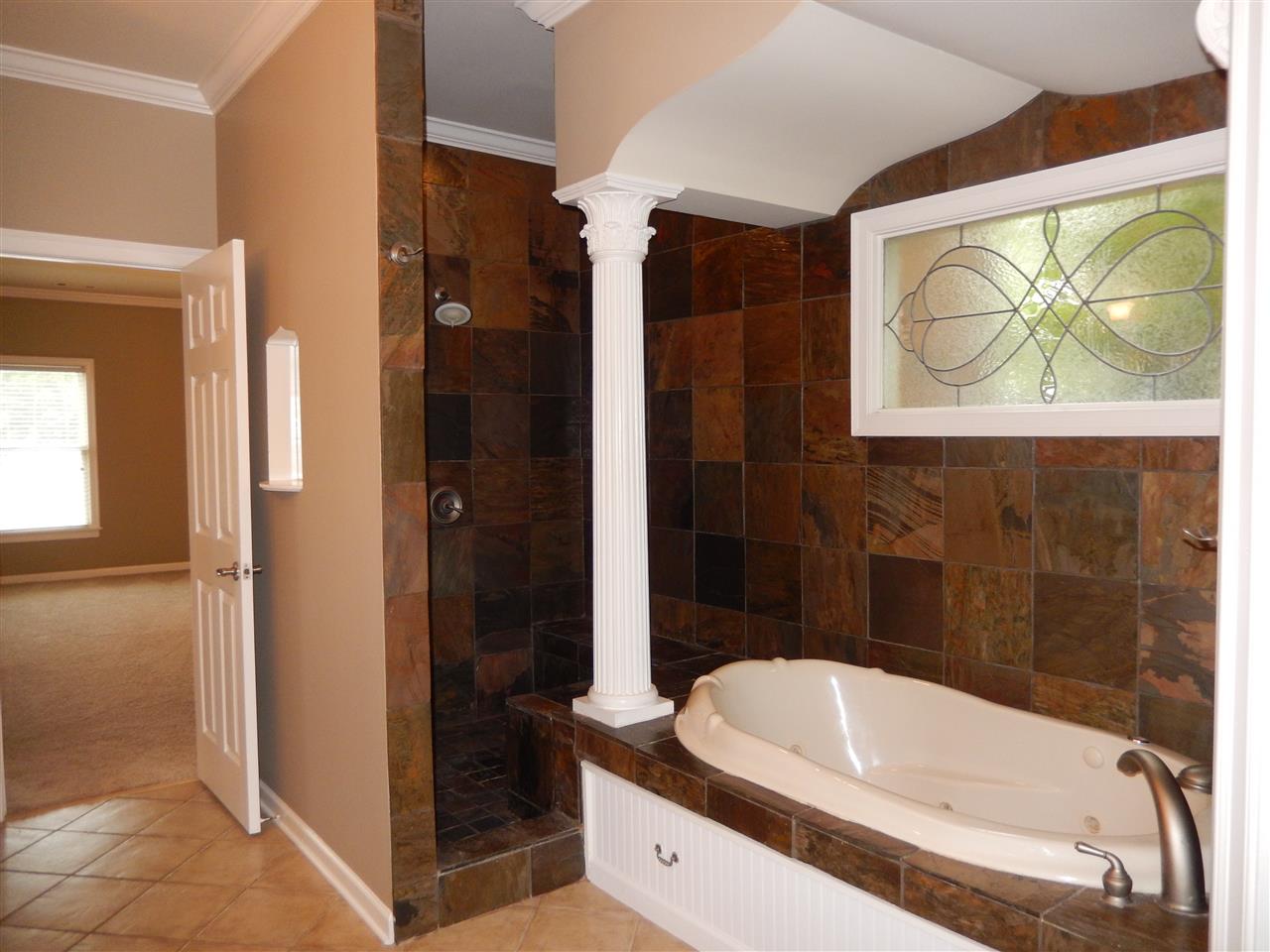 1490 John Ridge Drive Collierville, TN 38017 - Photo 15 of 25 Gallery Image 15