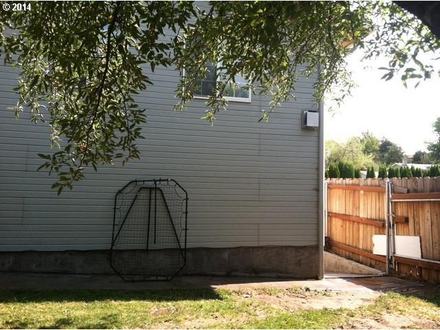 463 Northwest 22nd Street Pendleton, OR 97801 - Photo 2 of 10