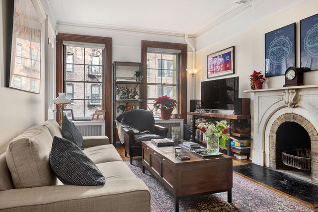 $9,900,000 | 73 Perry Street | West Village