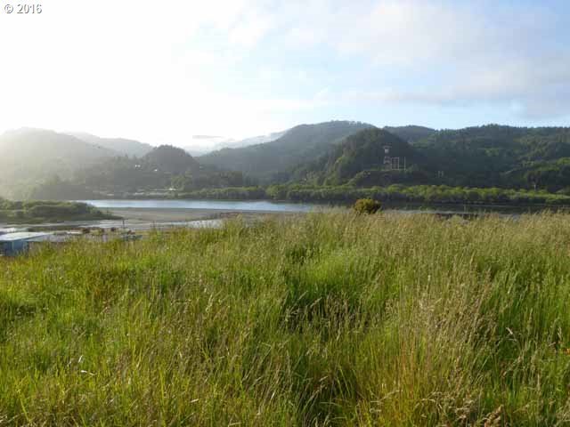 Hume Road, Unit 318 Gold Beach, OR 97444 - Photo 15 of 32 Gallery Image 15