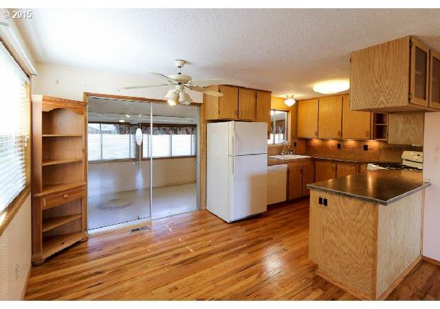1478 Sallal Road Woodburn, OR 97071 - Photo 4 of 15 Gallery Image 4