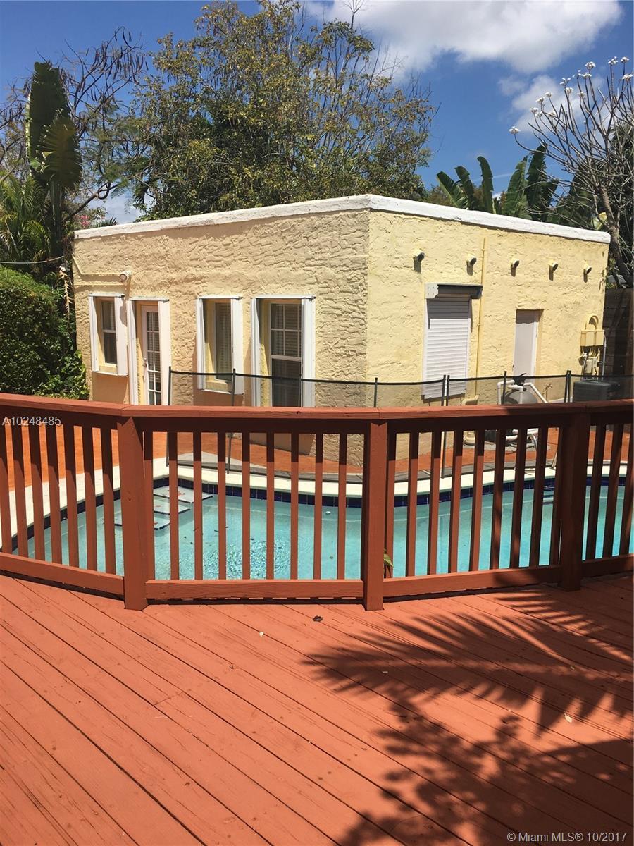 229 Southwest 19th Road Miami, FL 33129 - Photo 15 of 23