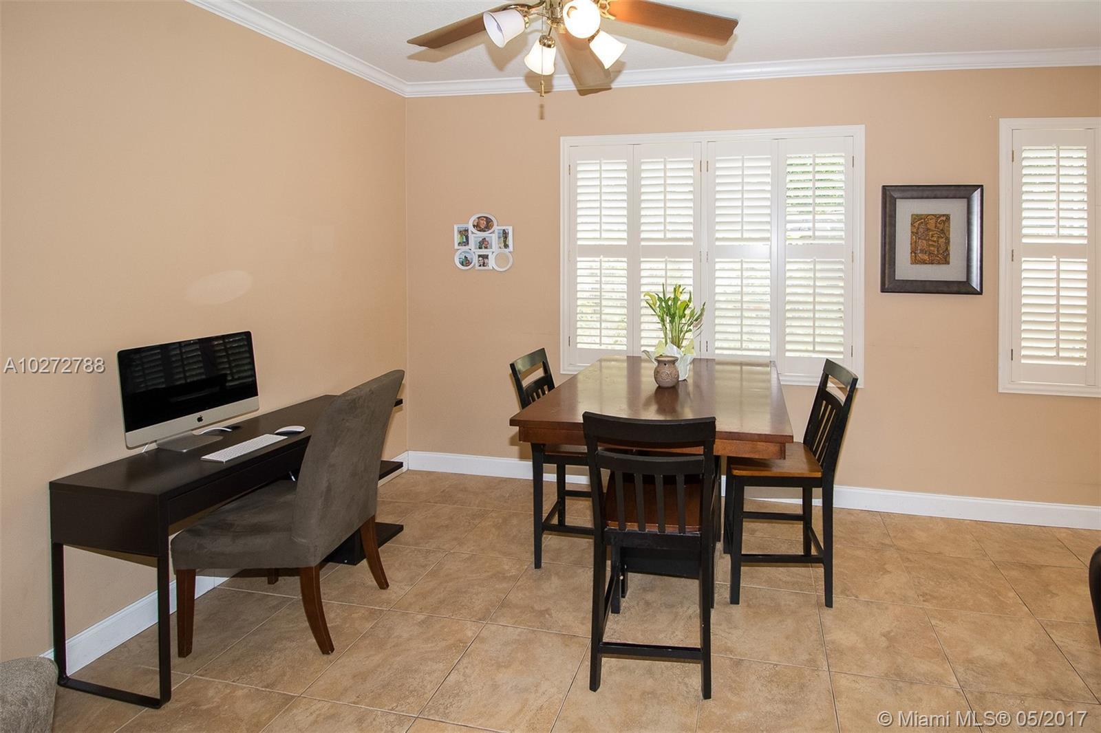 837 Falling Water Road Weston, FL 33326 - Photo 11 of 27