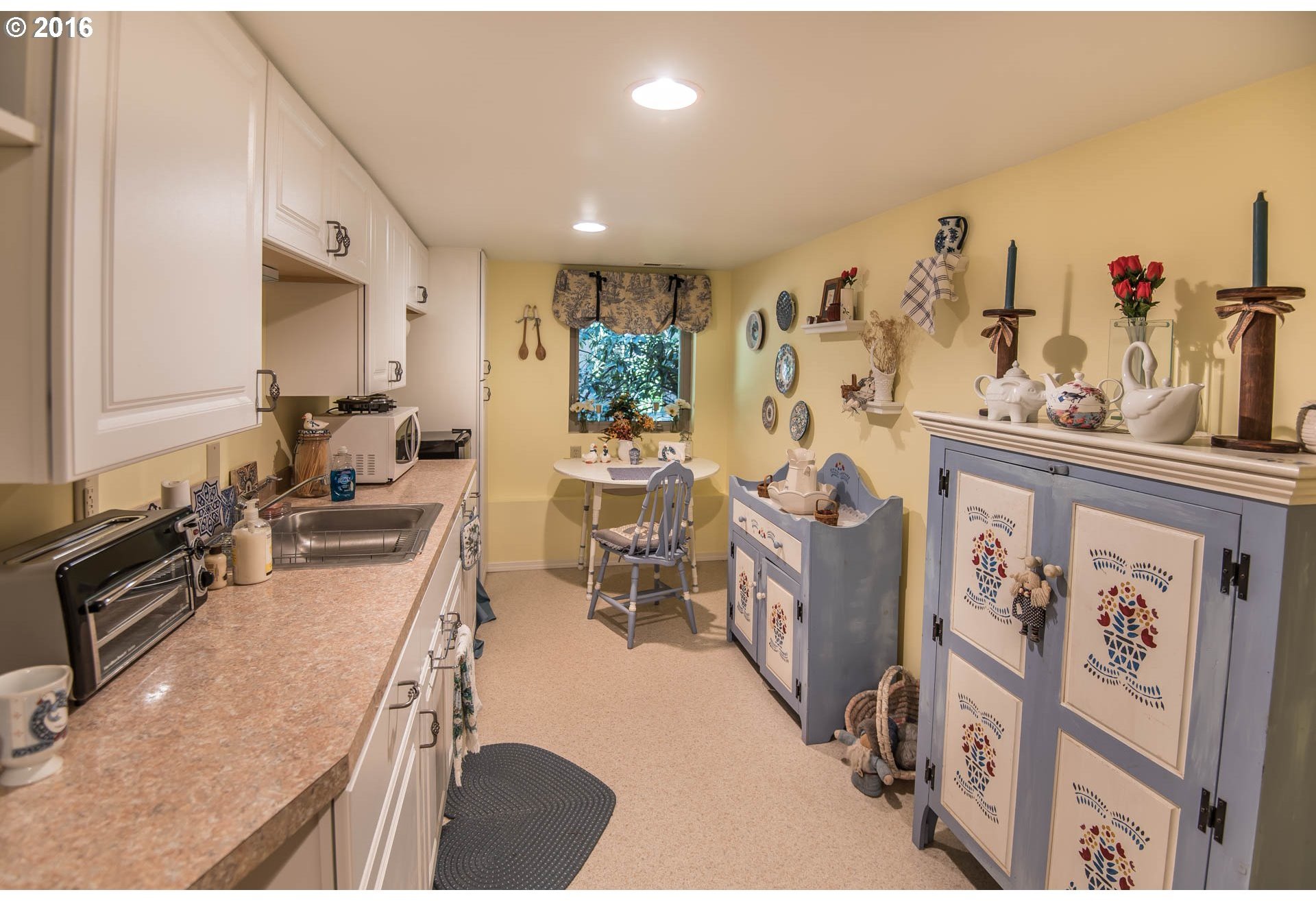 3811 Southwest Alfred Street Portland, OR 97219 - Photo 24 of 30 Gallery Image 24