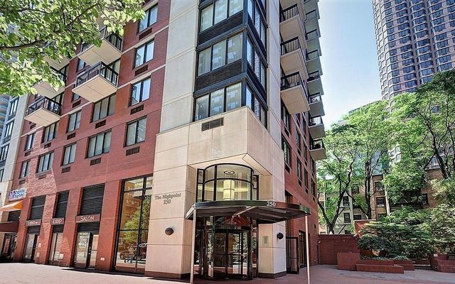 The Highpoint 250 E 40th St, Manhattan, NY 10016 - Photo 2 of 5