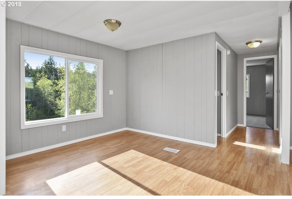 671 Walker Road Kelso, WA 98626 - Photo 11 of 25 Gallery Image 11