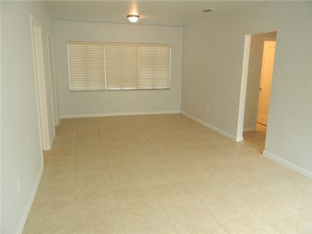 345 Northeast 111th Street Miami, FL 33161 - Photo 10 of 13