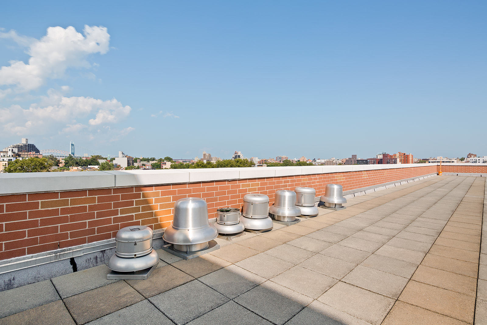 30-85 Vernon Boulevard, Unit 3M Queens, NY 11102 - Photo 7 of 8