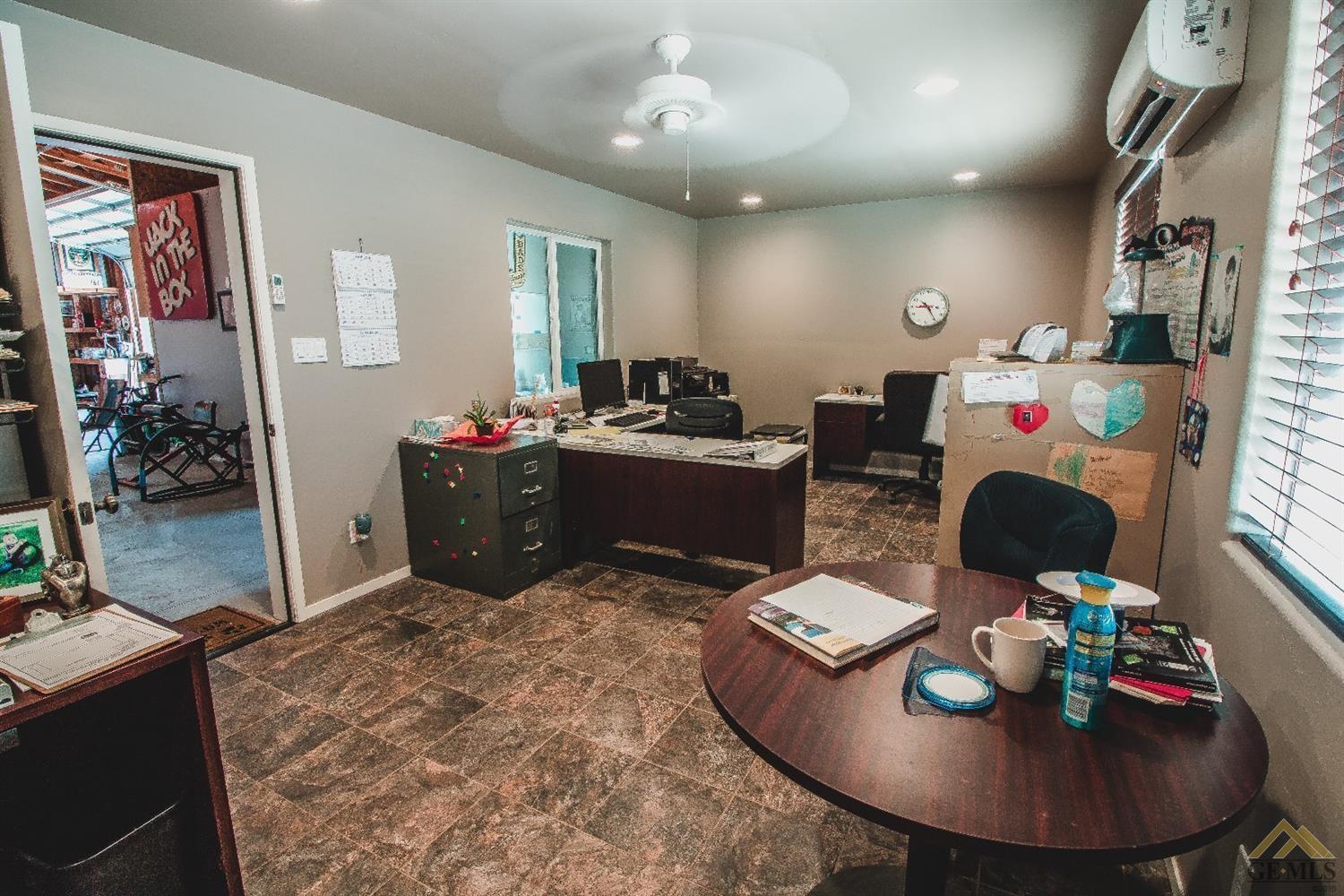 3800 South Sterling Road Bakersfield, CA 93307 - Photo 26 of 31 Shop w/ air conditioned Main Office