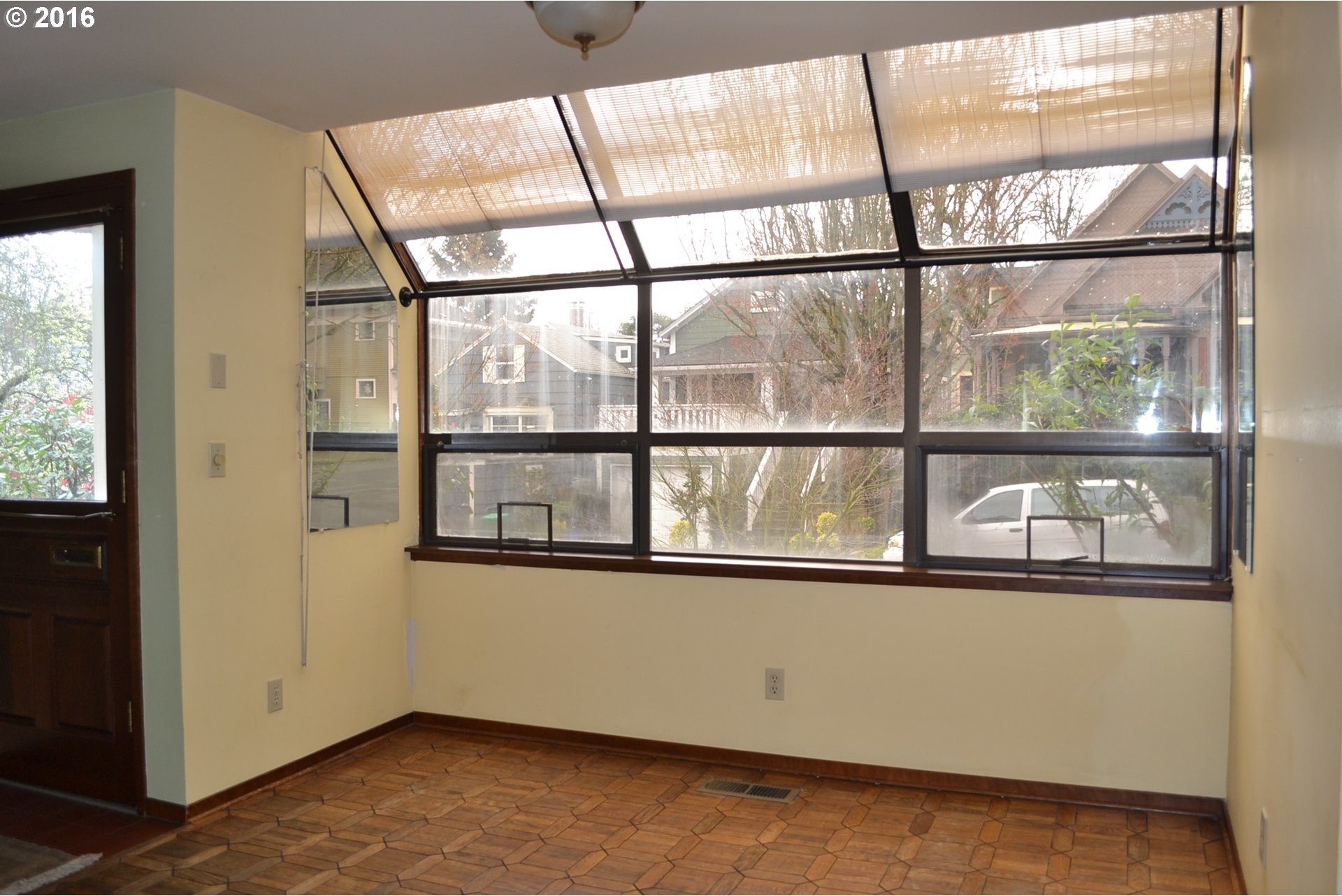 103 Southwest Gibbs Street Portland, OR 97239 - Photo 11 of 20 Gallery Image 11