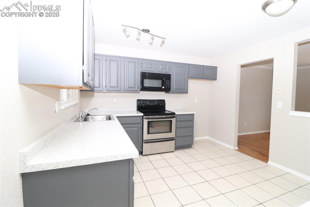 810 Chelton Road Colorado Springs, CO 80909 - Photo 9 of 9