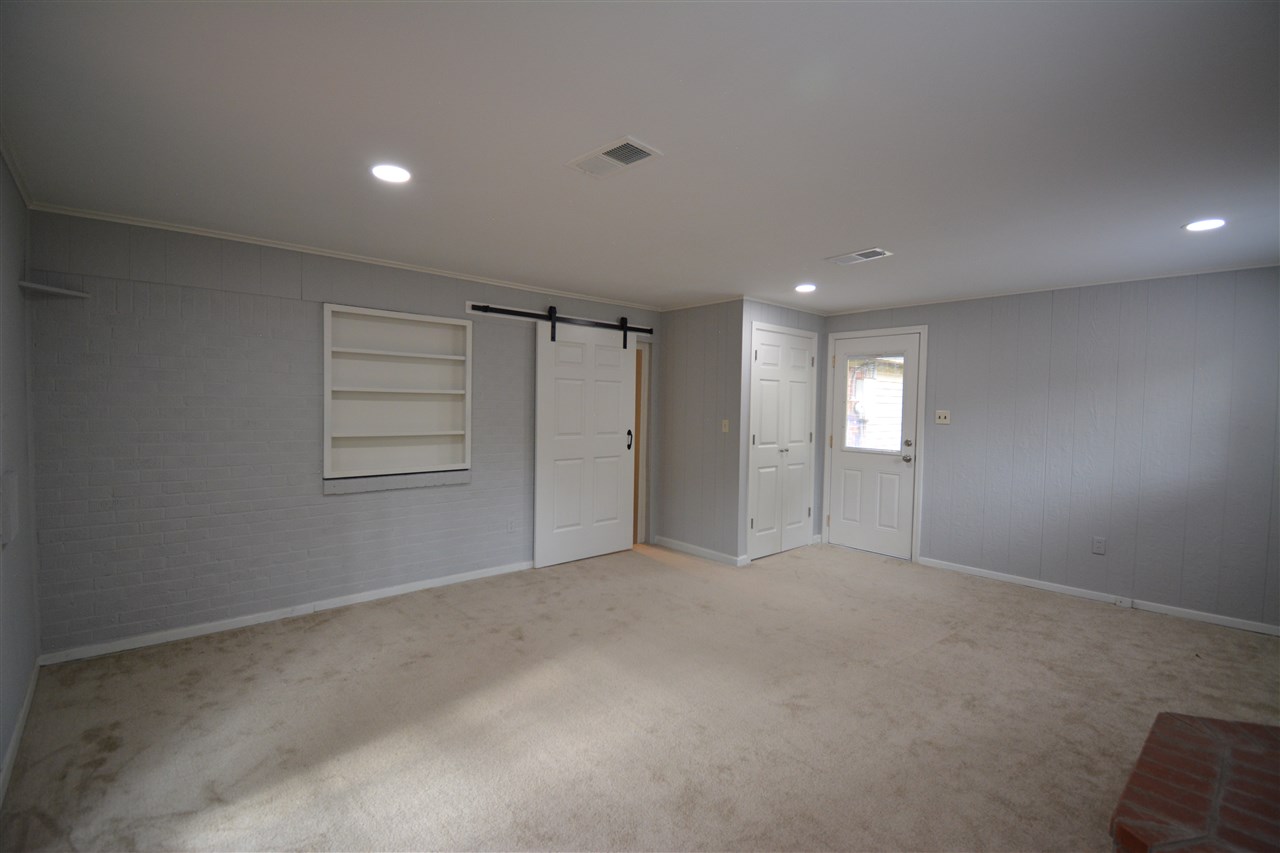1182 South Perkins Road Memphis, TN 38117 - Photo 13 of 25 Gallery Image 13