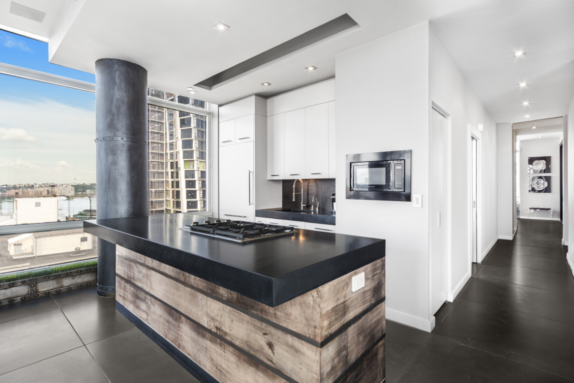 450 West 17th Street, Unit 2009 Manhattan, NY 10011 - Photo 5 of 8