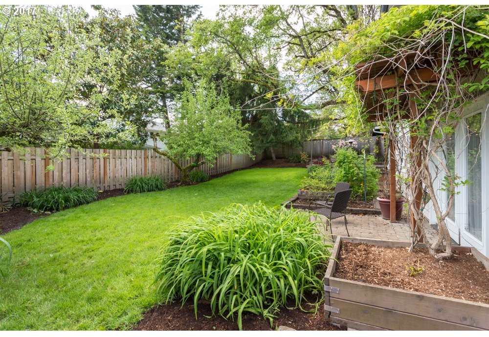 11320 Southwest Ridgecrest Drive Beaverton, OR 97008 - Photo 25 of 27 Gallery Image 25