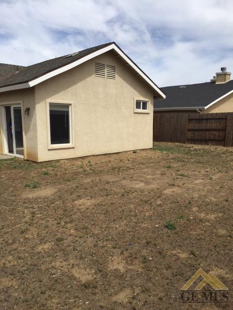 1018 Clearview Street Tehachapi, CA 93561 - Photo 2 of 9 Gallery Image 2