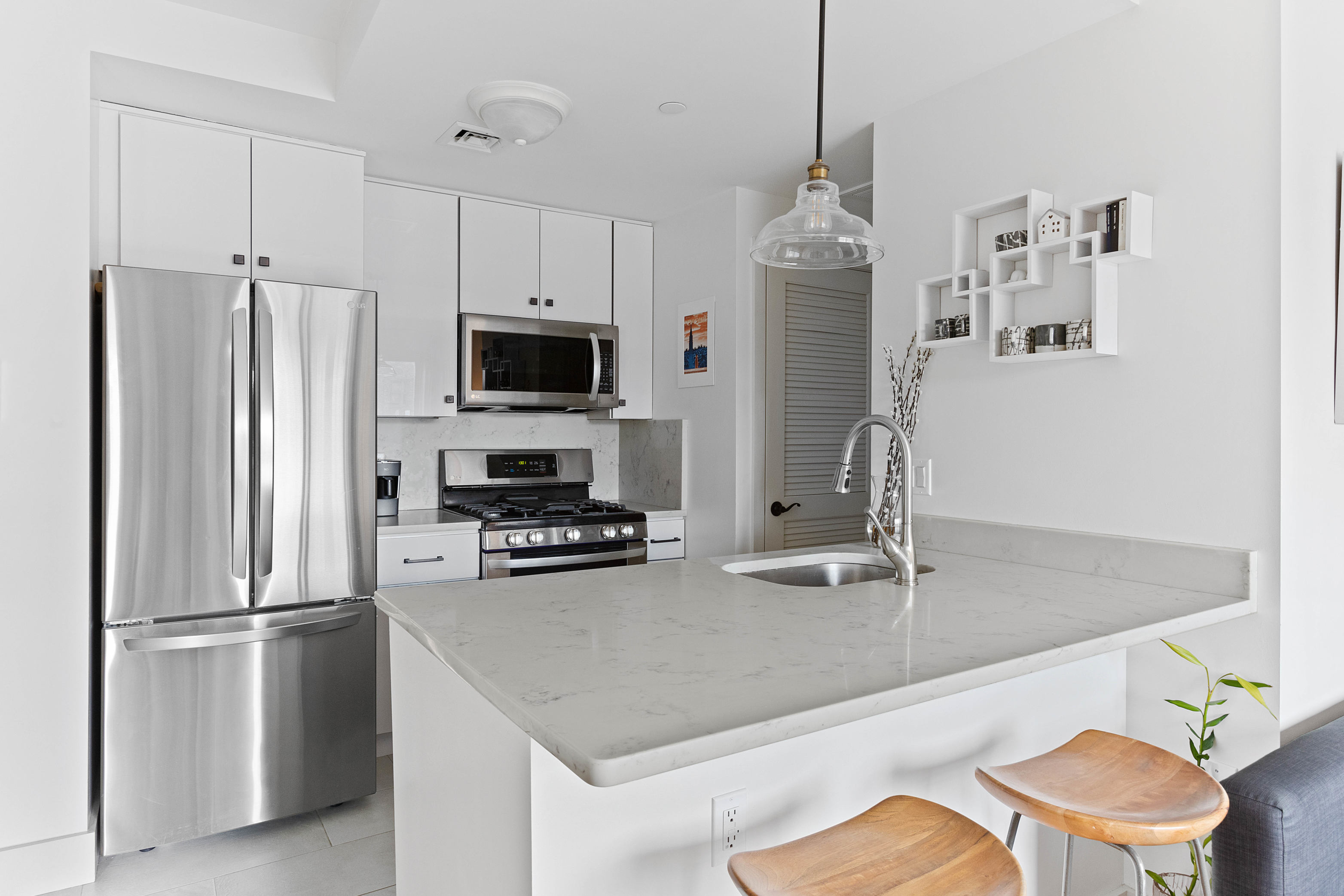 69 Java Street, Unit 4A Brooklyn, NY 11222 - Photo 3 of 13 Gallery Image 3