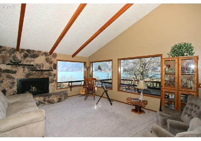 400 Morton Road Hood River, OR 97031 - Photo 12 of 15 Gallery Image 12