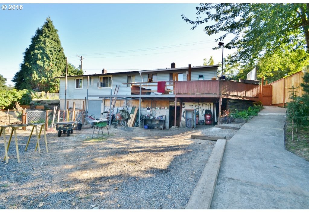 1313 Northeast Gertz Road Portland, OR 97211 - Photo 3 of 13 Gallery Image 3