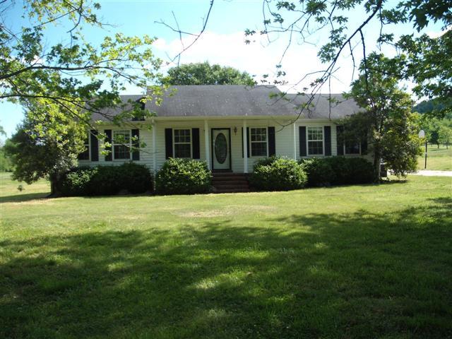 1661 Caughran Road Lewisburg, TN 37091 - Photo 1 of 22 Gallery Image 1