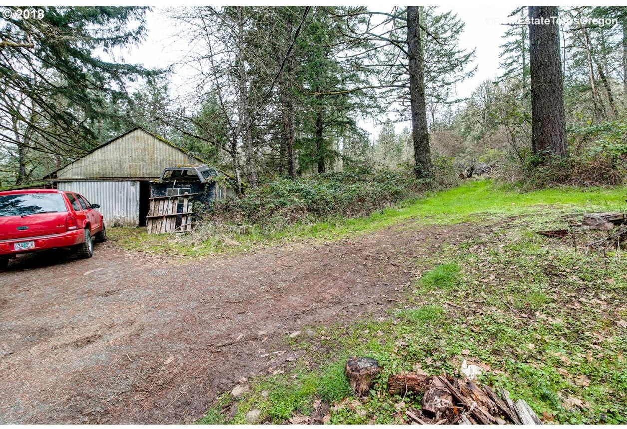 39915 Southwest Lasalle Road Gaston, OR 97119 - Photo 30 of 32