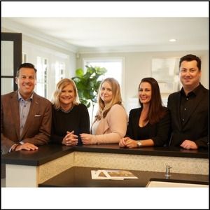 Brian Sperry Real Estate Group, Agent in  - Compass