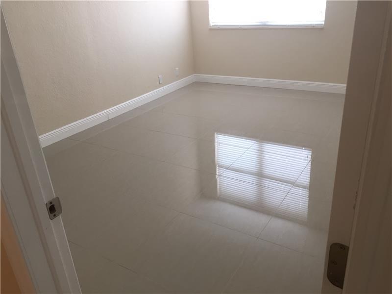 9143 Southwest 77th Avenue, Unit B807 Miami, FL 33156 - Photo 7 of 12