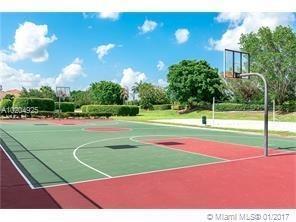 Encantada Pembroke Pines, FL 33029 - Photo 28 of 32