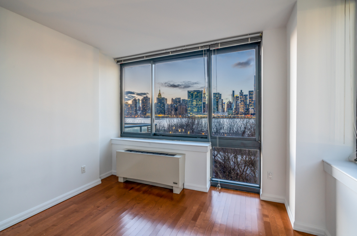 47-20 Center Boulevard, Unit 416 Queens, NY 11109 - Photo 3 of 6