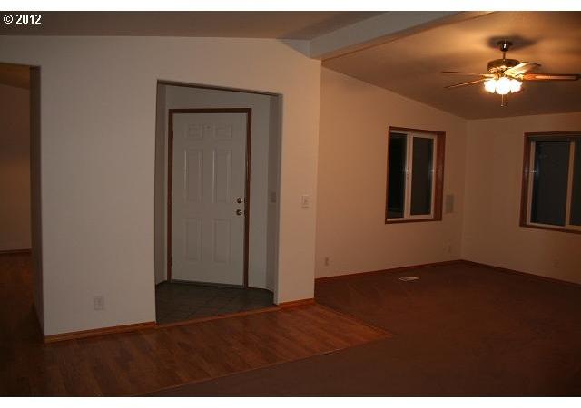 364 Northeast Rohrbach Road Corbett, OR 97019 - Photo 3 of 16 Gallery Image 3