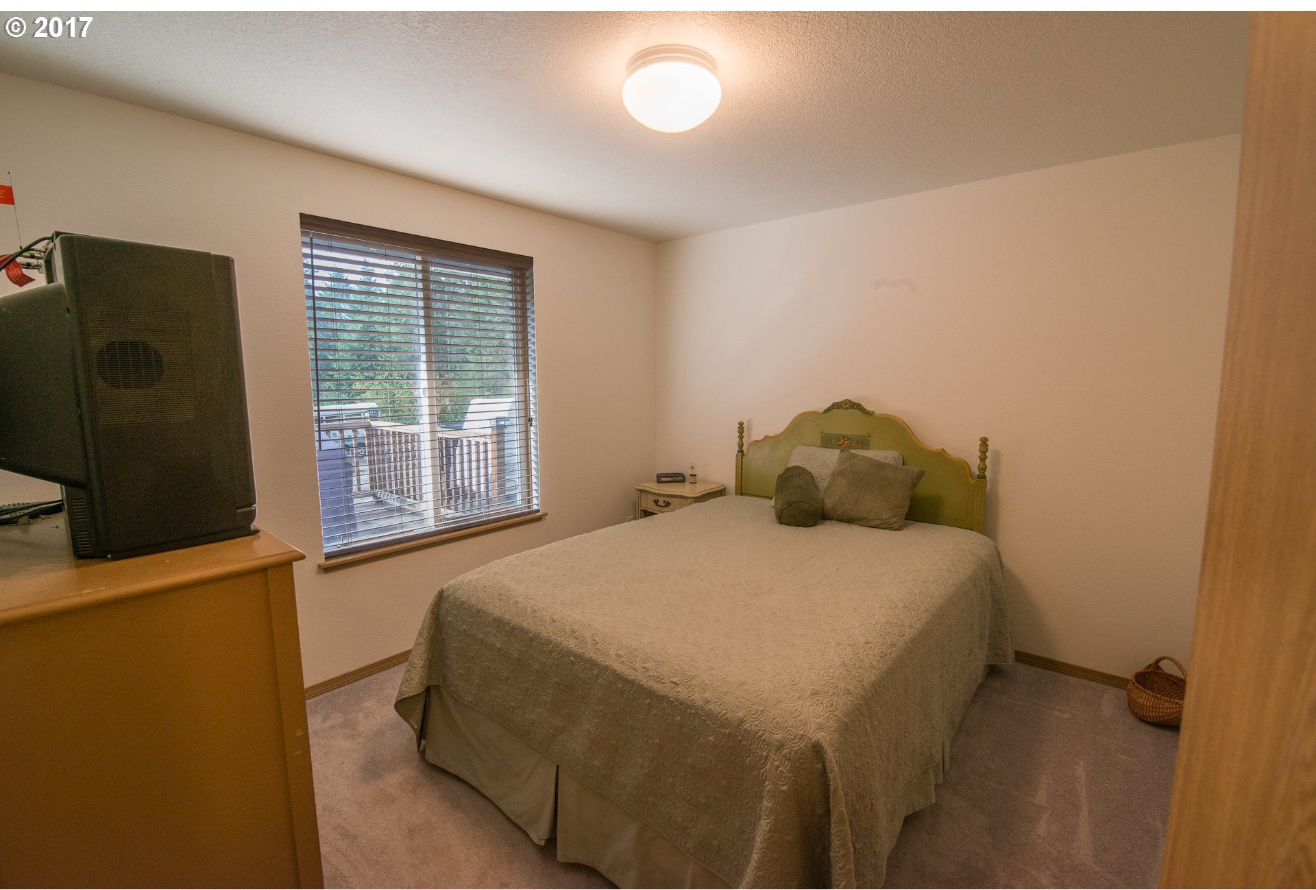 56133 Southwest Sain Creek Road Gaston, OR 97119 - Photo 11 of 20 Gallery Image 11
