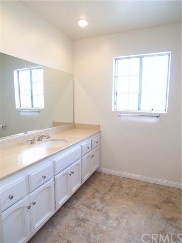 $715,000 | 18505 Grevillea Avenue, Unit B, Redondo Beach, CA 90278