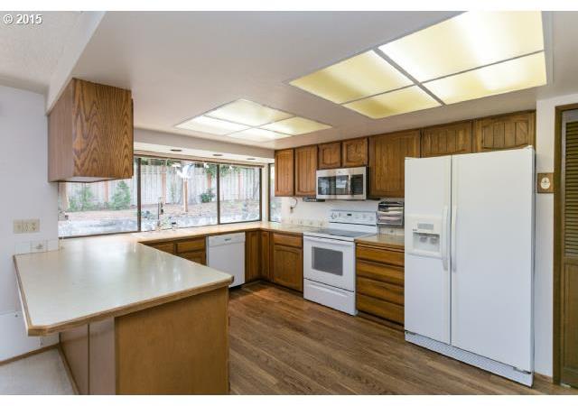 7625 Southwest Sorrento Road Beaverton, OR 97008 - Photo 2 of 16 Gallery Image 2