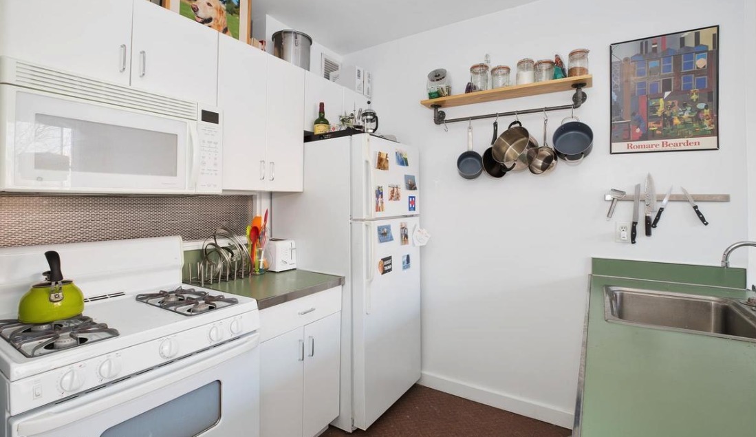 19 St Marks Place, Unit 4I Manhattan, NY 10003 - Photo 3 of 9