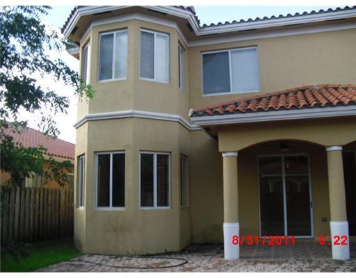 15391 Southwest 22nd Terrace Miami, FL 33185 - Photo 11 of 12