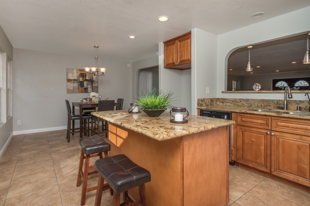 708 Broadview Street Spring Valley, CA 91977 - Photo 10 of 25 Gallery Image 10