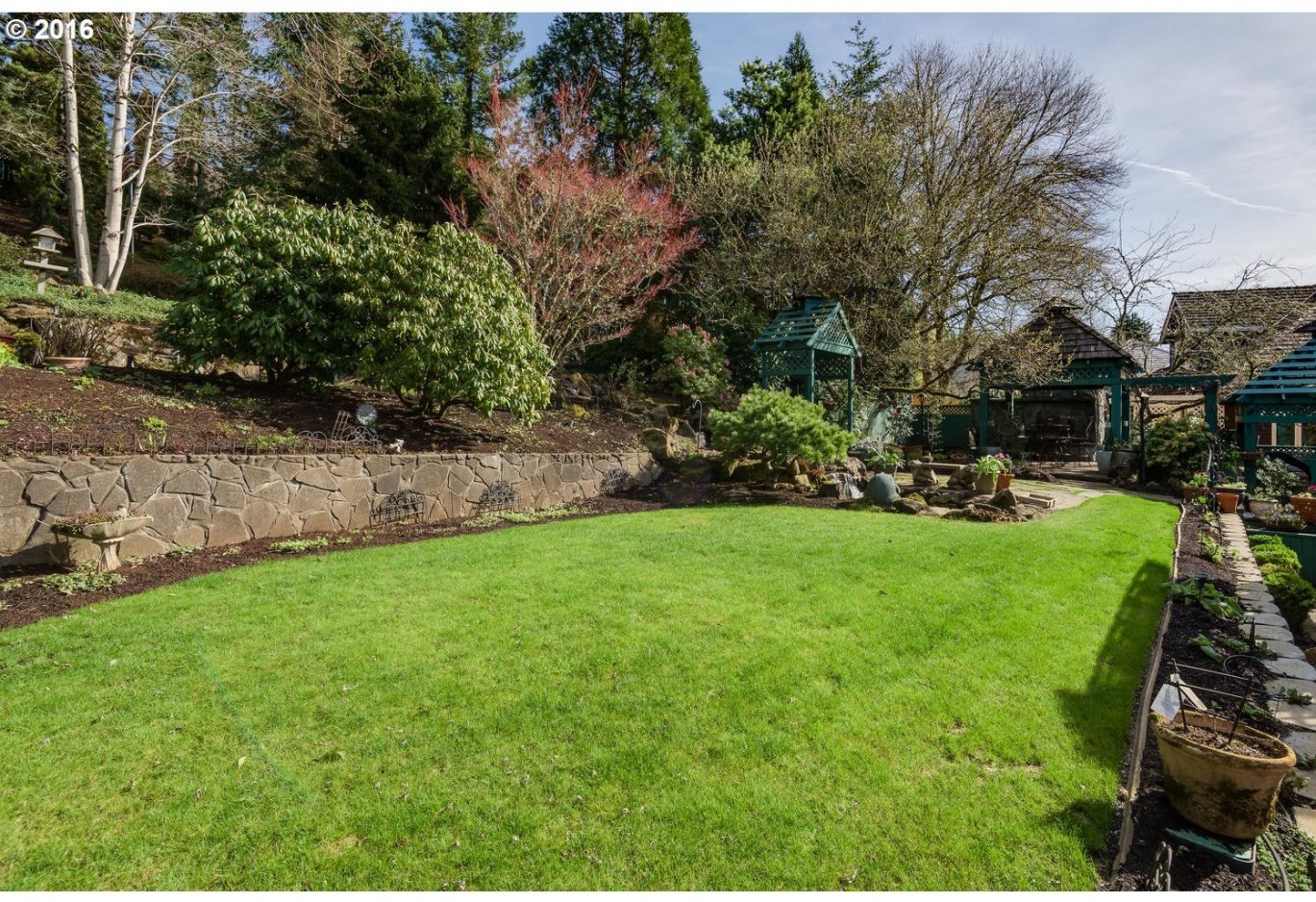 6841 Southwest Windemere Loop Portland, OR 97225 - Photo 19 of 21 Gallery Image 19
