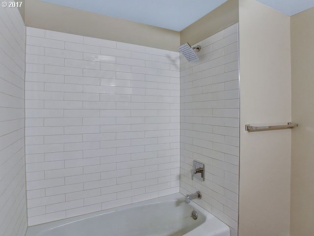 4534 Northwest Barnes Road Portland, OR 97210 - Photo 21 of 25