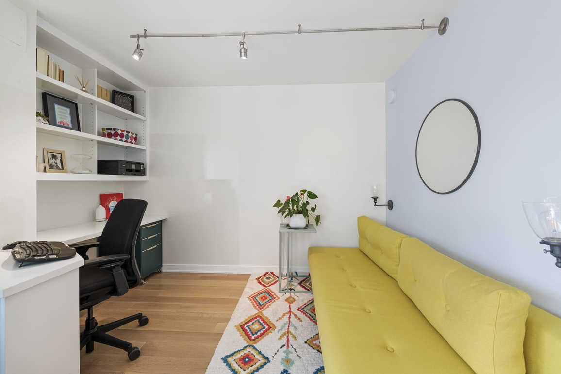 165 West End Avenue, Unit 28J Manhattan, NY 10023 - Photo 5 of 12