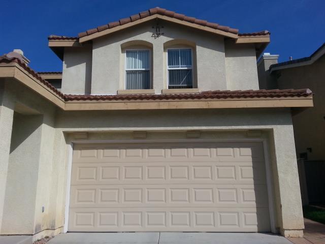 1223 Mill Valley Road Chula Vista, CA 91913 - Photo 5 of 25 Two car garage