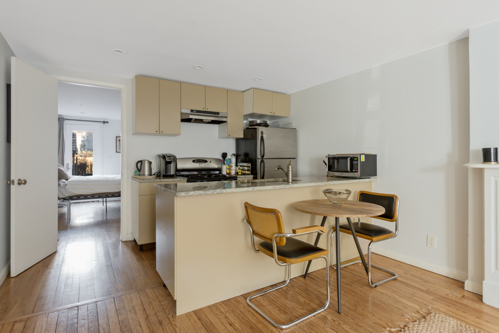 427 Franklin Avenue Brooklyn, NY 11238 - Photo 10 of 14