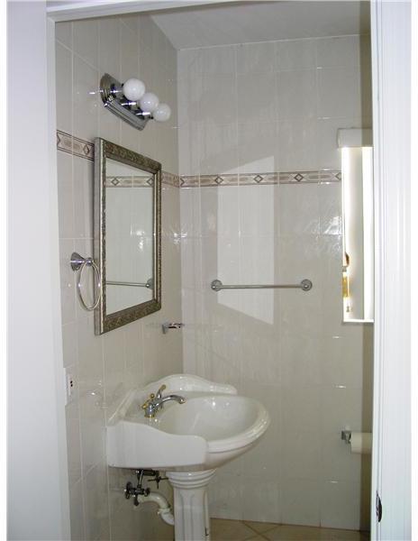 495 Northeast 10th Terrace Boca Raton, FL 33432 - Photo 14 of 19 Gallery Image 14
