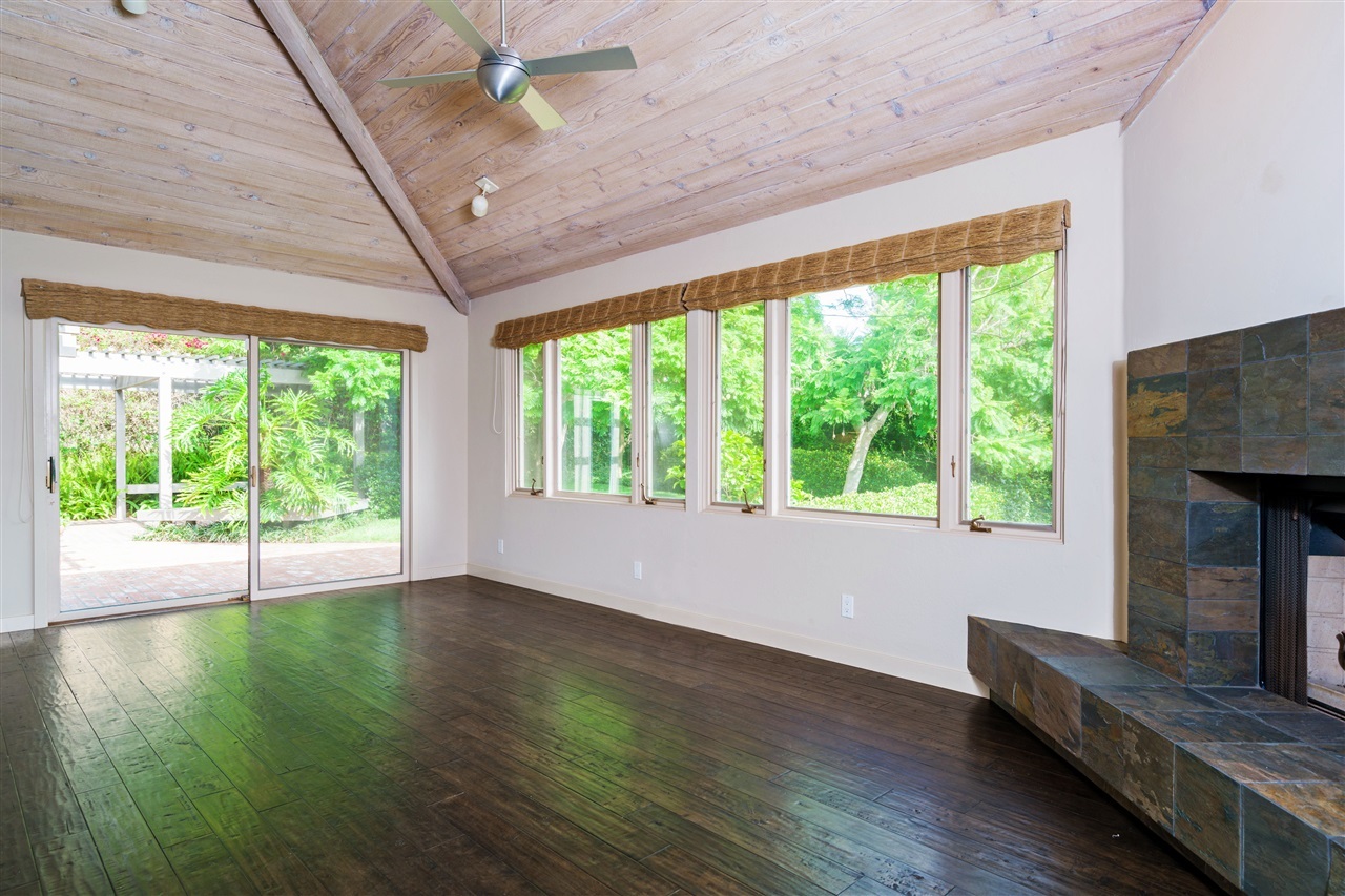 437 Avenida Primavera Del Mar, CA 92014 - Photo 17 of 25