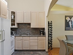 9993 Shore Road, Unit 17E Brooklyn, NY 11209 - Photo 2 of 4 Gallery Image 2