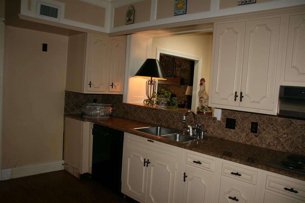 805 South Perkins Road Memphis, TN 38117 - Photo 19 of 25 Gallery Image 19