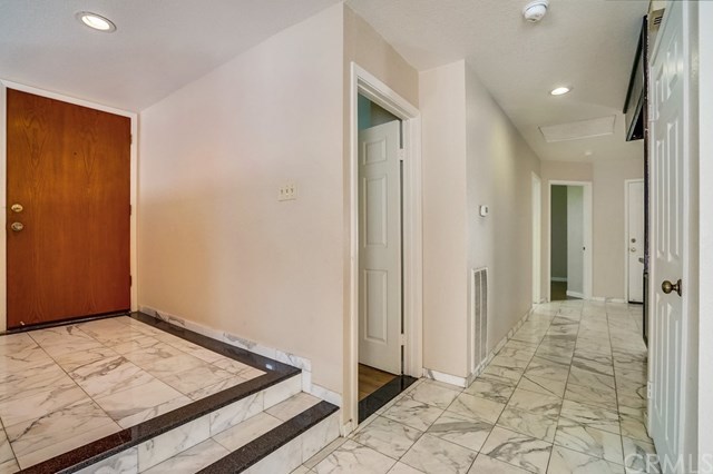 1541 Vallecito Pomona, CA 91768 - Photo 17 of 34