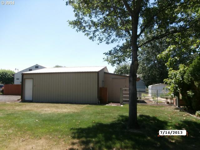 907 Cowl Street Milton-freewater, OR 97862 - Photo 9 of 16