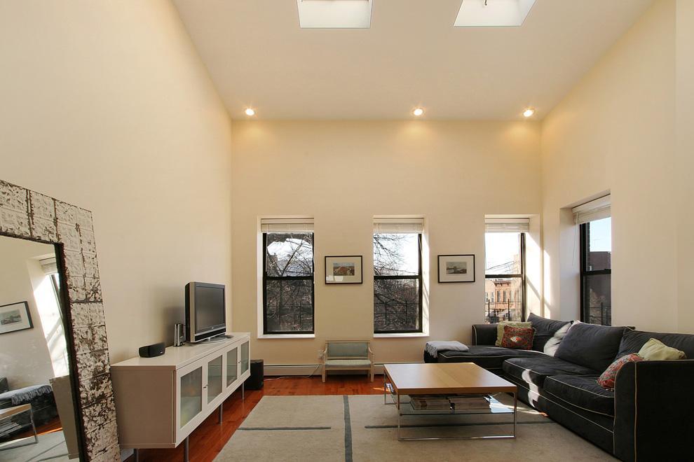 45 3rd Place Brooklyn, NY 11231 - Photo 1 of 6