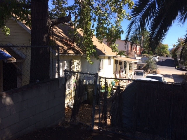 211 North Mission Road Fallbrook, CA 92028 - Photo 2 of 5 Gallery Image 2