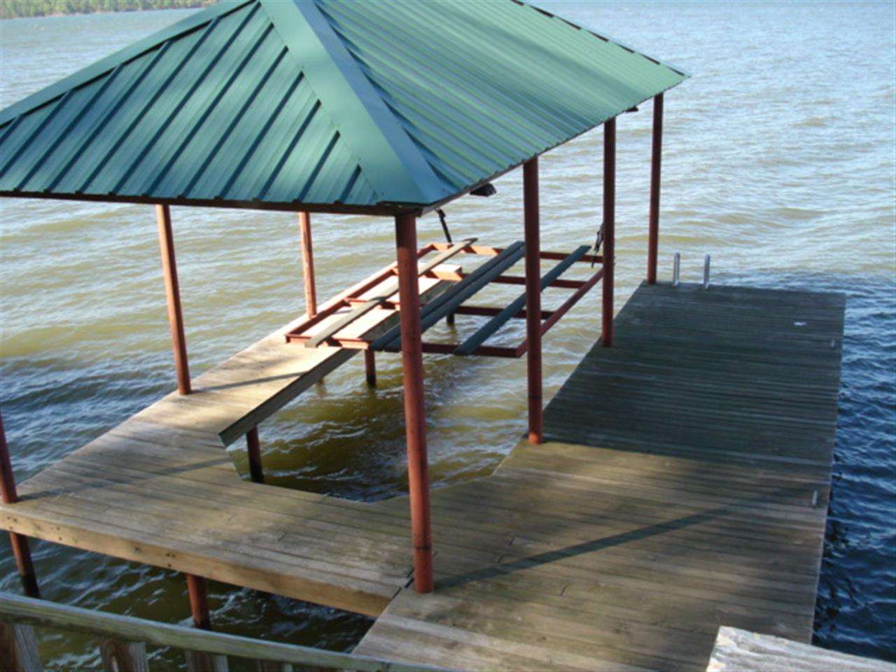 435 Sunset Beach Road Florence, AL 35633 - Photo 6 of 17